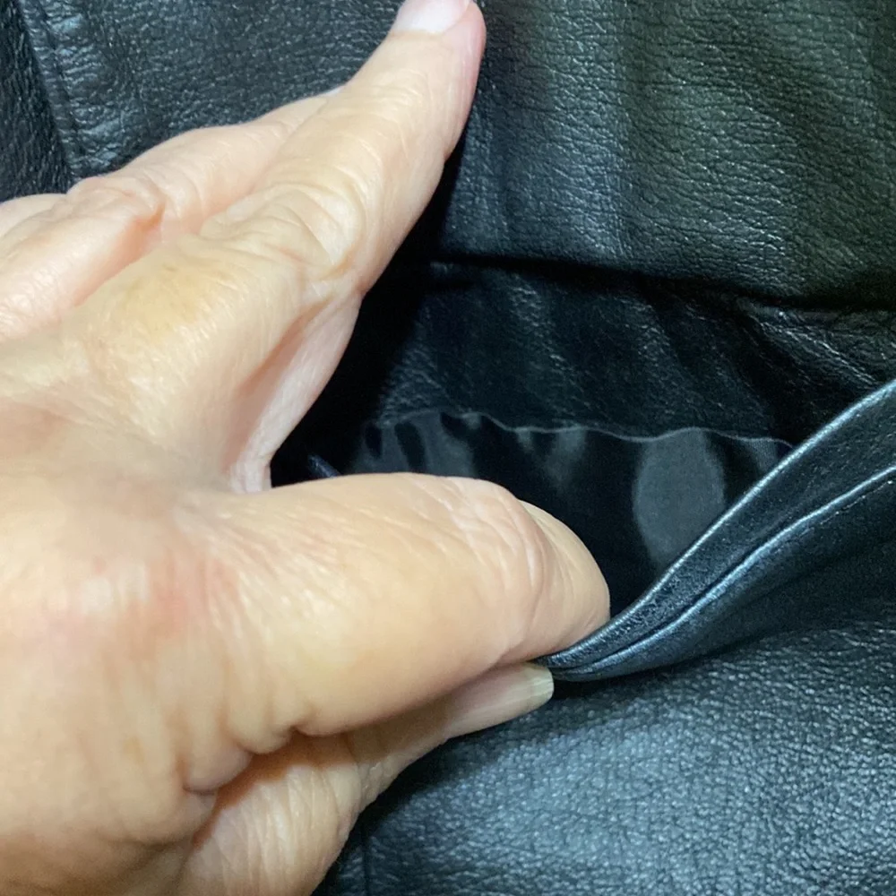 Chadwick’s Genuine Black Leather Blazer - Picture 3 of 8